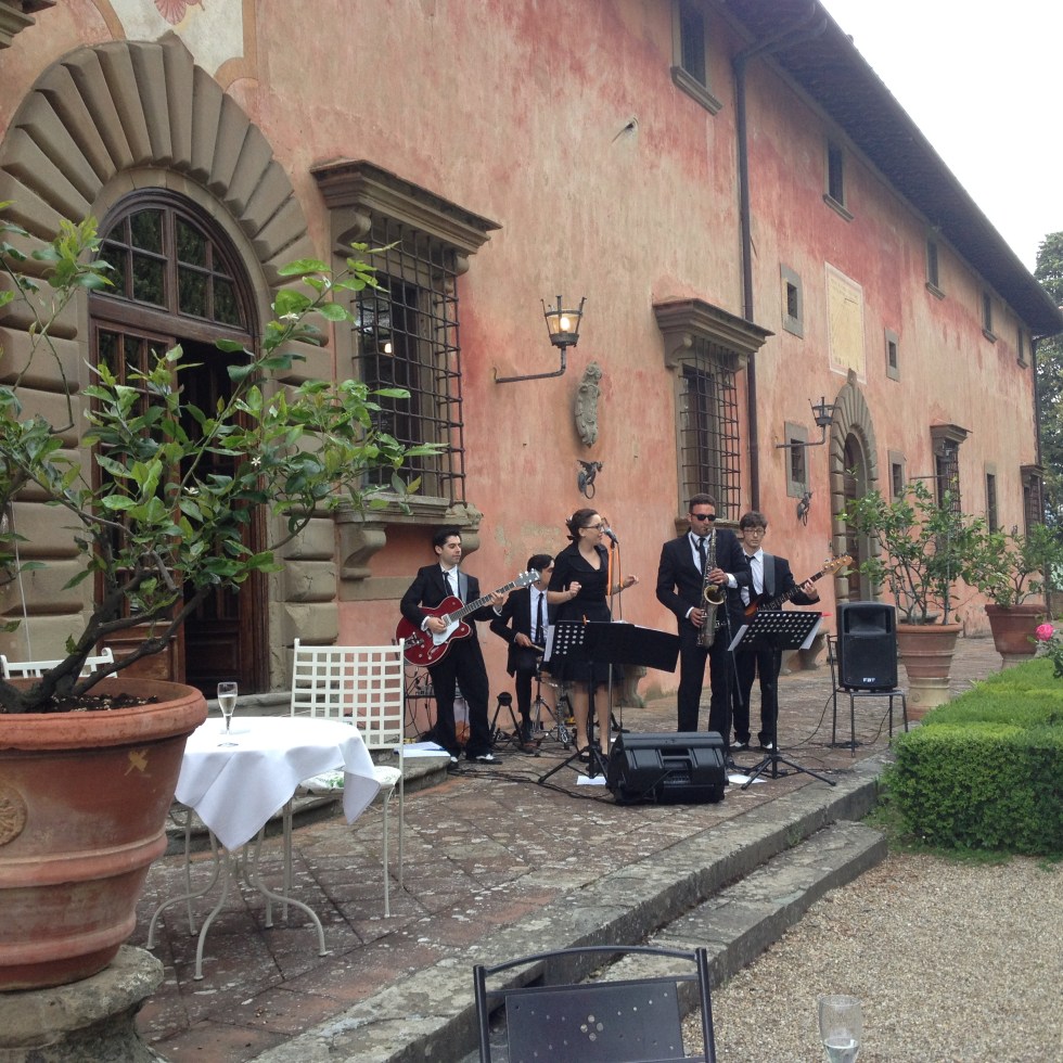 Villa Viamaggio - musicians from Firenze